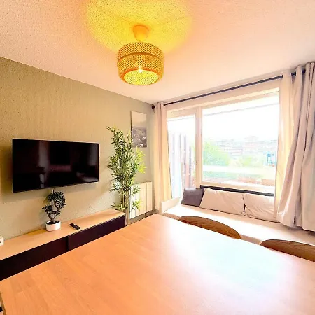 T2 Chic Renove, A Deux Pas Des Remontees 아파트 Huez