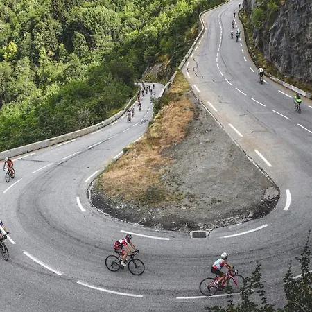 T2 Chic Renove, A Deux Pas Des Remontees 아파트 Huez